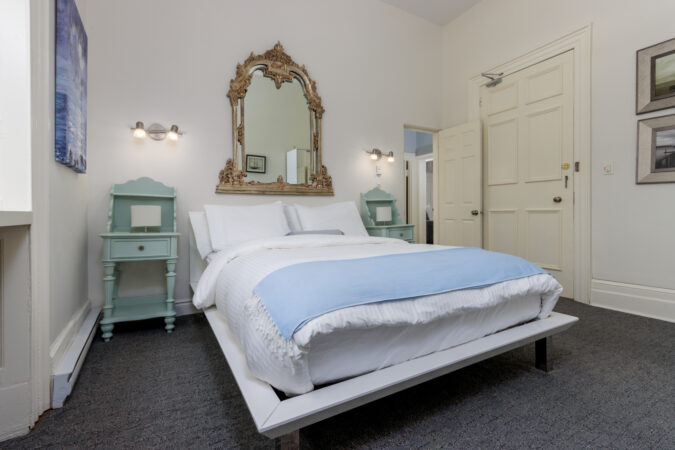 Interior real estate photography example by Show Kingston – guest room in old Inn near Kingston, Ontario
